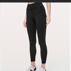 Lululemon in movement 7/8 Tight Everlux